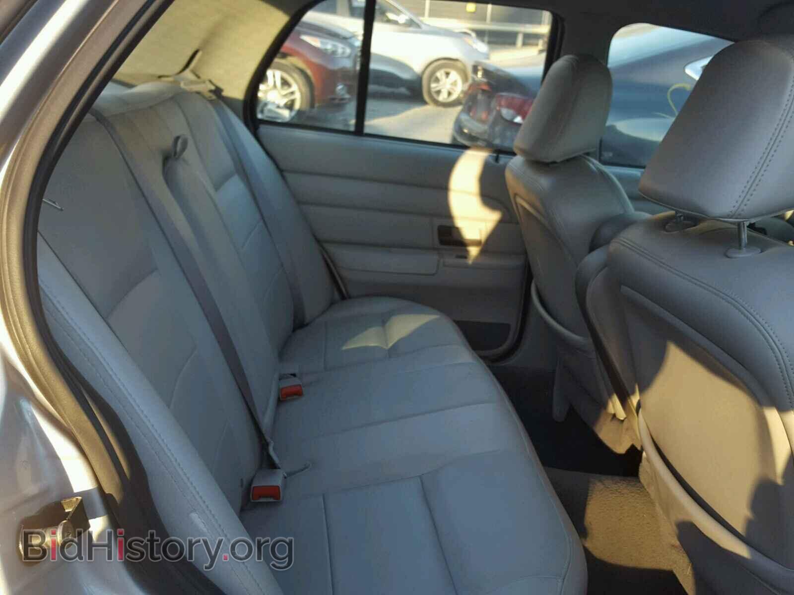 2004 FORD CROWN VIC - VIN: 2FAFP74W84X128237 - Фото 6
