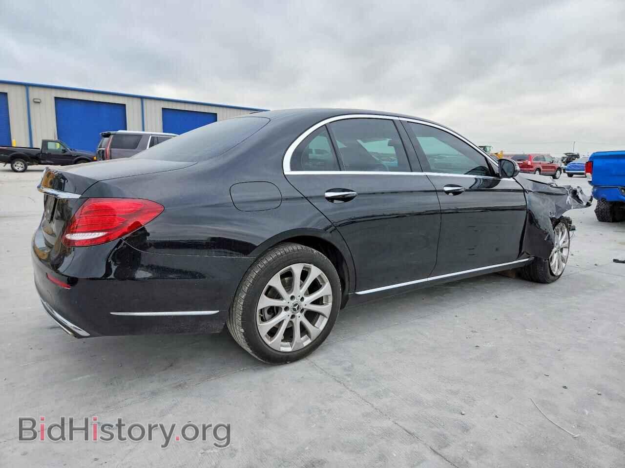 2020 MERCEDES-BENZ E-CLASS - VIN: WDDZF8DB3LA717190 - Фото 3