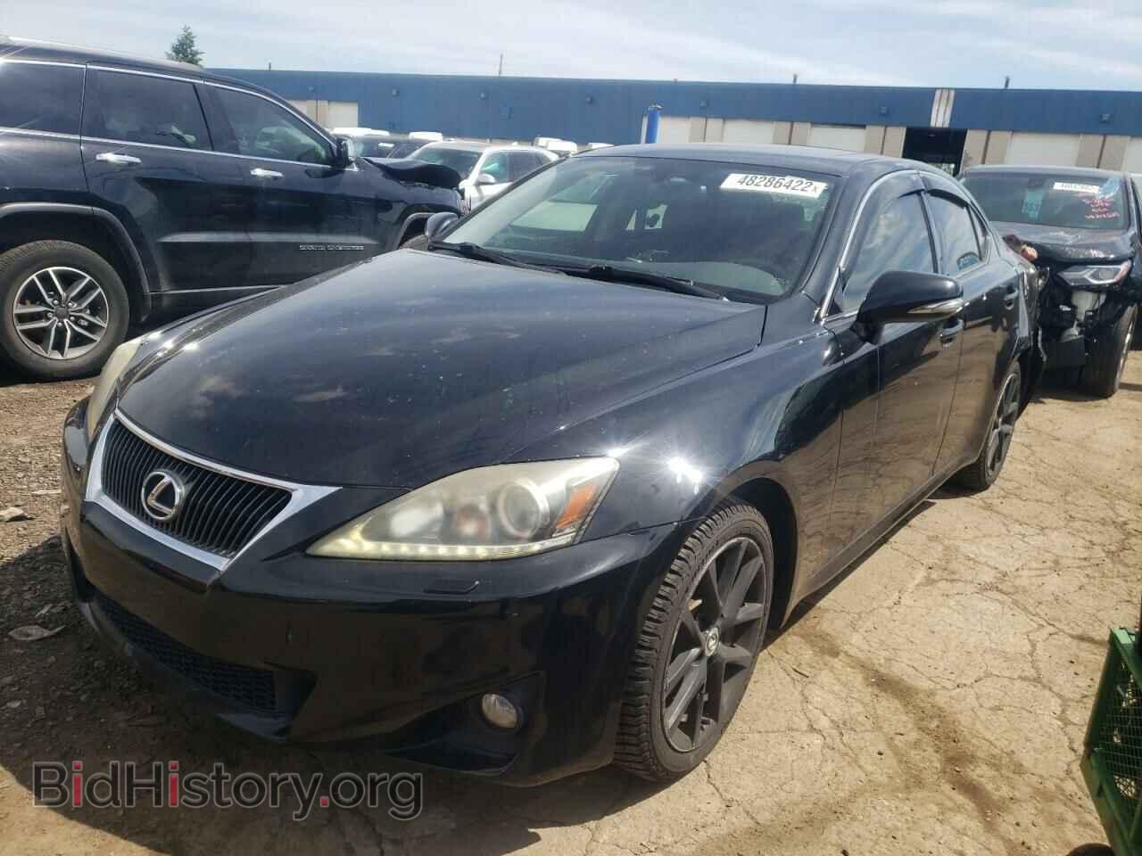 2011 LEXUS IS - VIN: JTHCE5C2XB5001749 - Фото 2