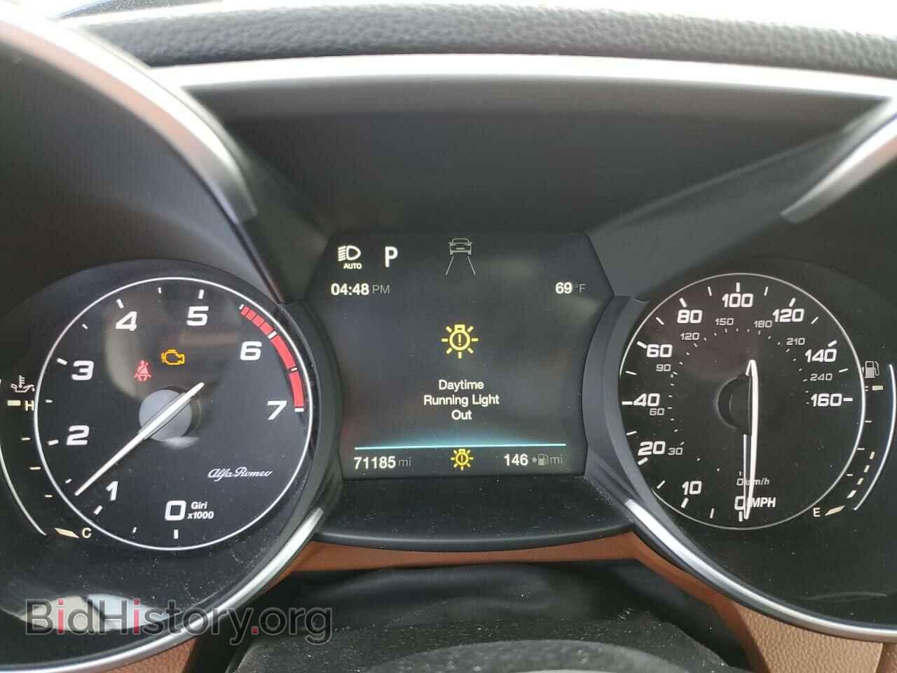 2017 ALFA ROMEO GIULIA - VIN: ZARFAEBN6H7535646 - Фото 9