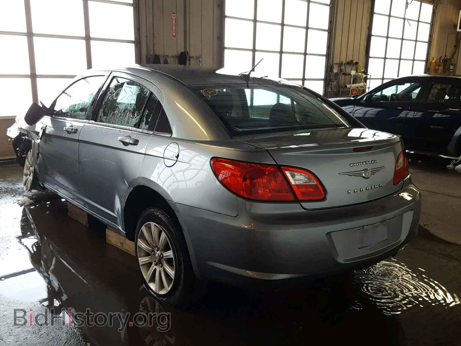 2010 CHRYSLER SEBRING - VIN: 1C3CC5FB8AN111821 - Фото 3
