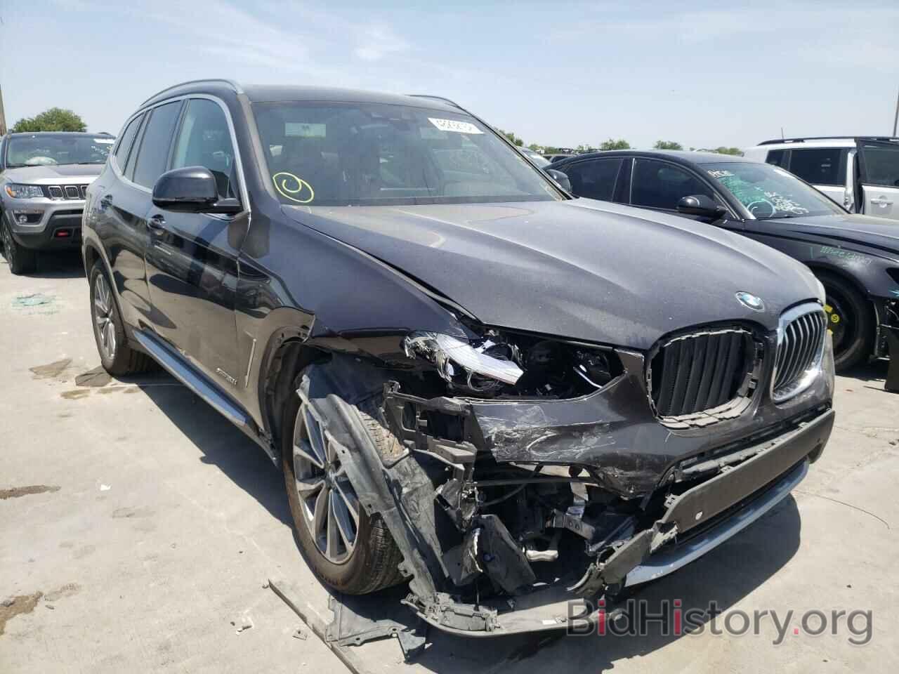 Photo 5UXTR9C59JLD65020 - BMW X3 2018