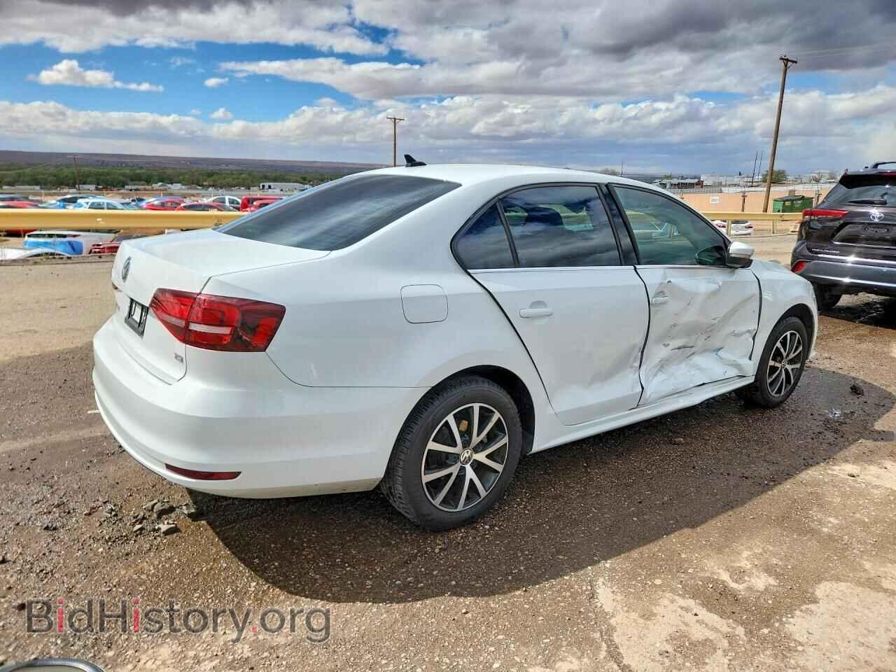 2017 VOLKSWAGEN JETTA - VIN: 3VWDB7AJXHM290667 - Фото 3
