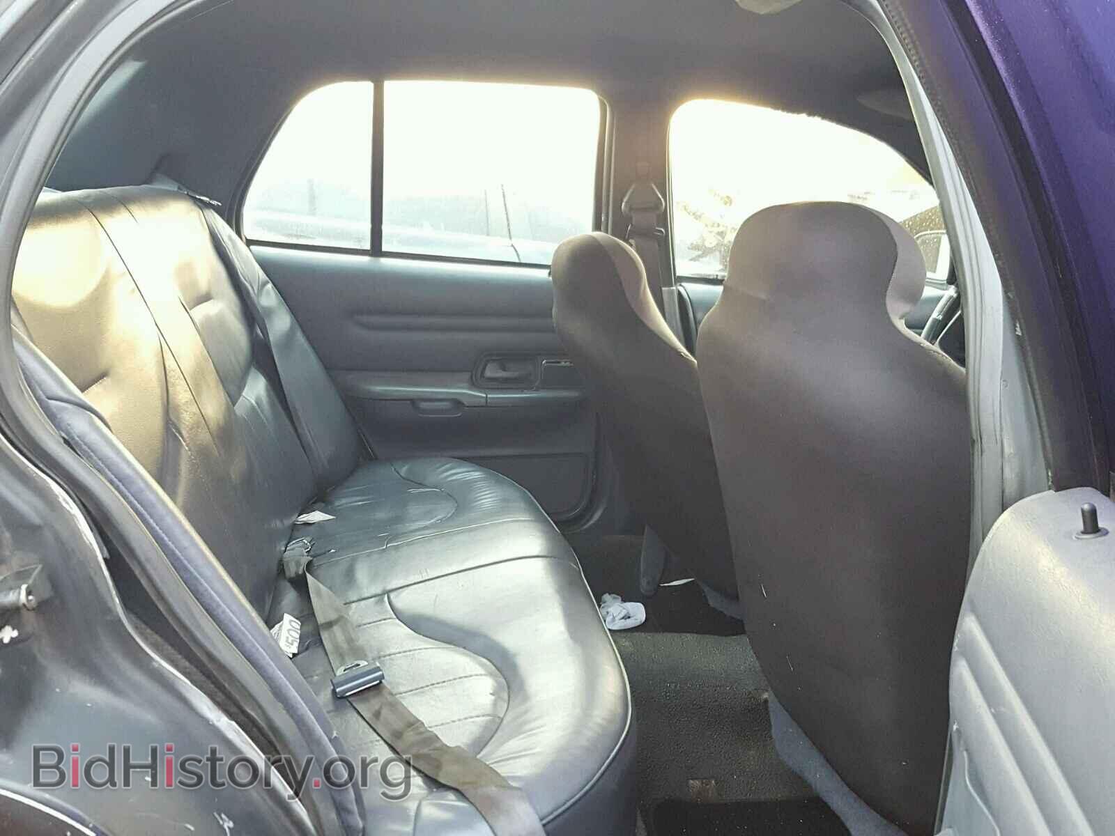 2000 FORD CROWN VIC - VIN: 2FAFP71W2YX113078 - Фото 5
