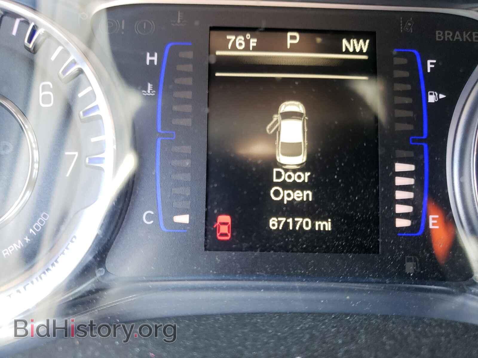 2016 CHRYSLER 200 - VIN: 1C3CCCAB2GN190262 - Фото 8