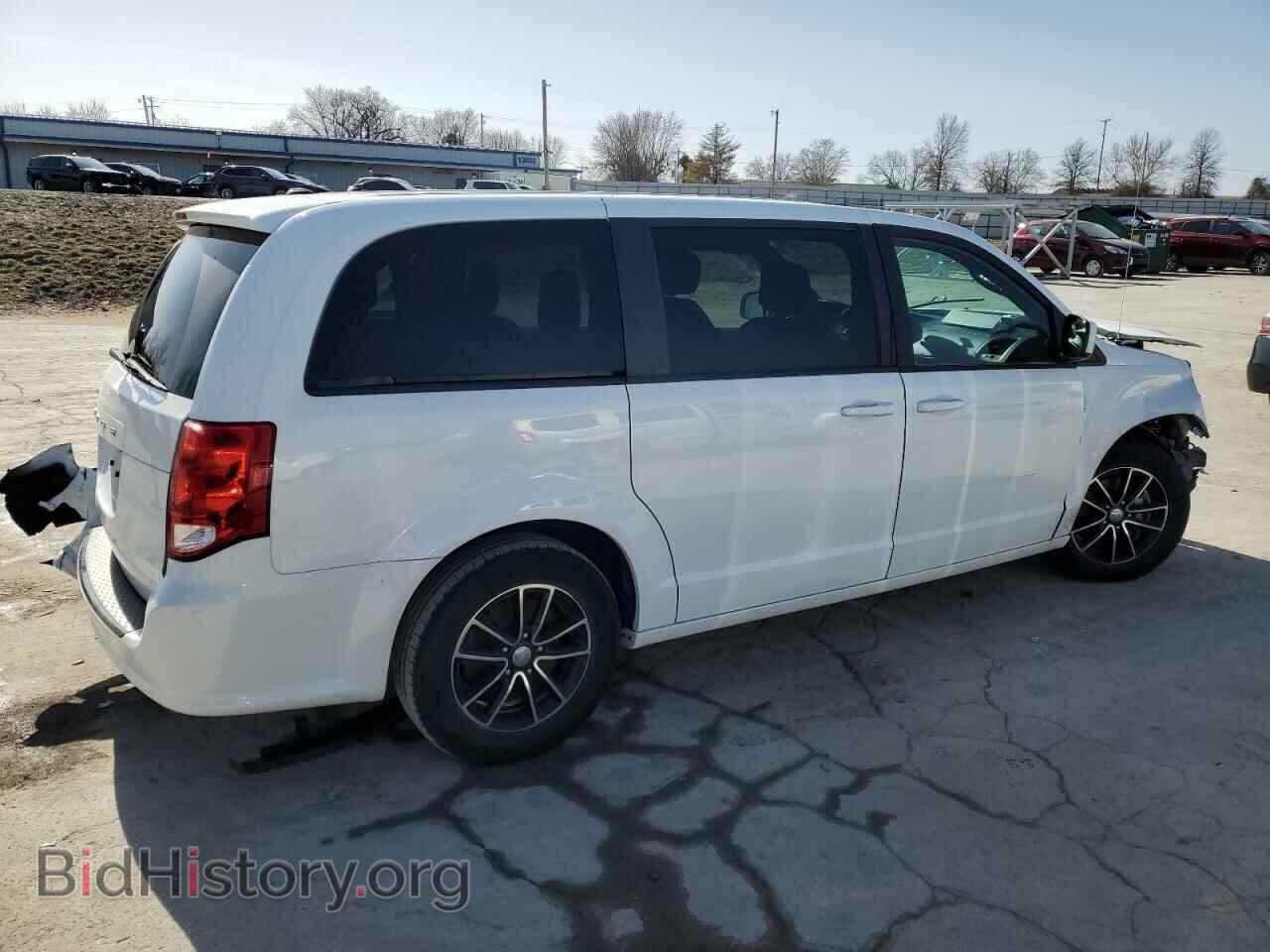 2018 DODGE CARAVAN - VIN: 2C4RDGBG9JR156379 - Фото 3
