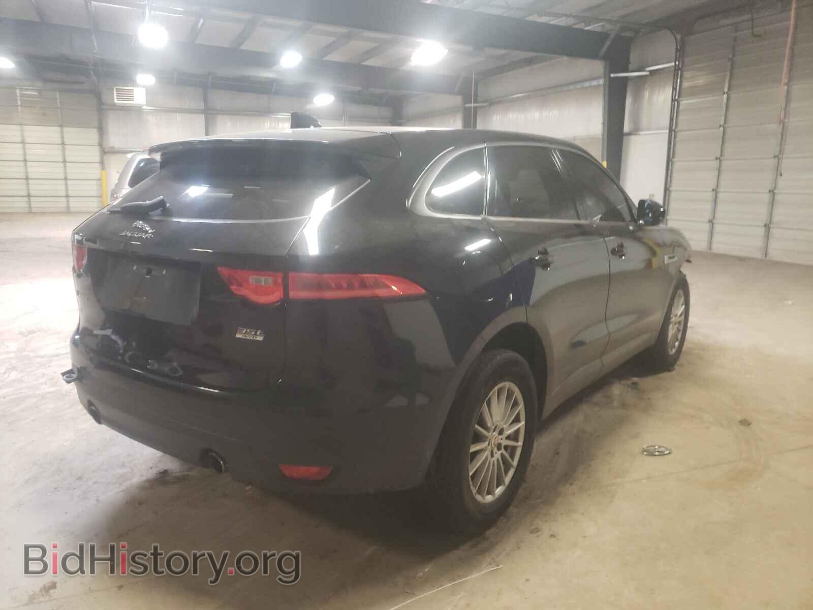 2017 JAGUAR F-PACE - VIN: SADCS2BV8HA067371 - Фото 4