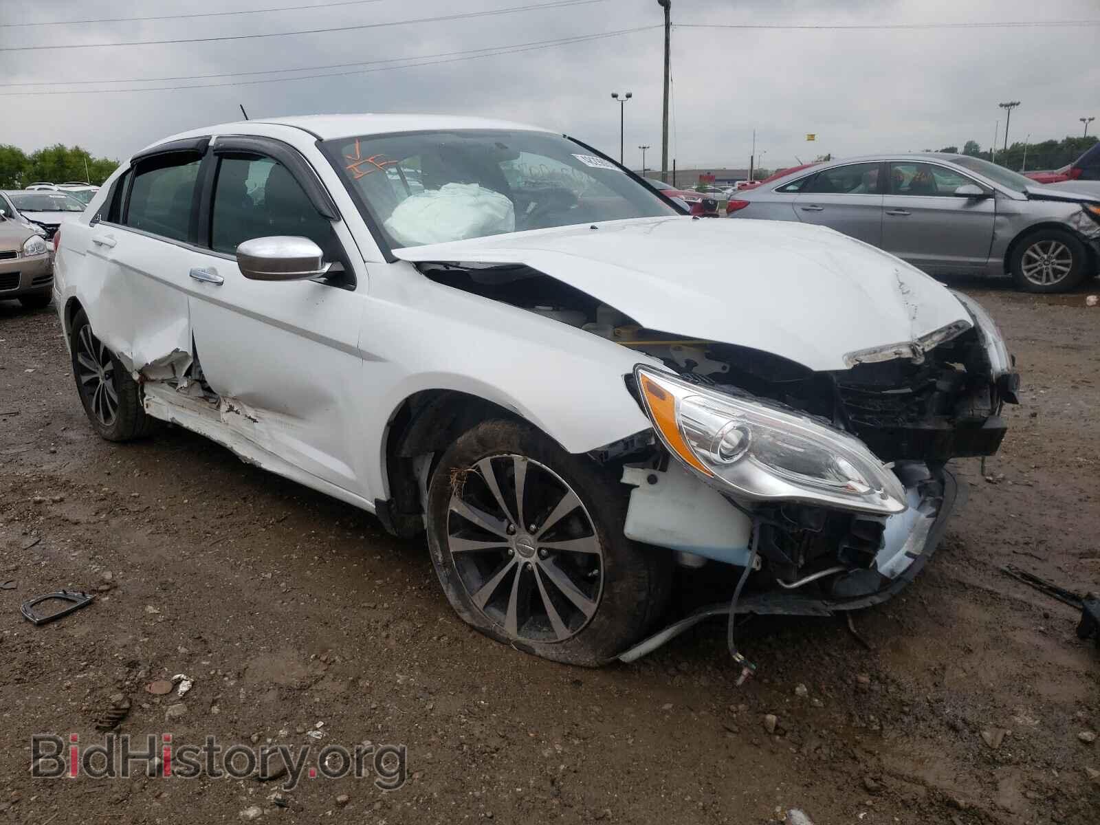 Фотография 1C3CCBBB7DN629380 - CHRYSLER 200 2013