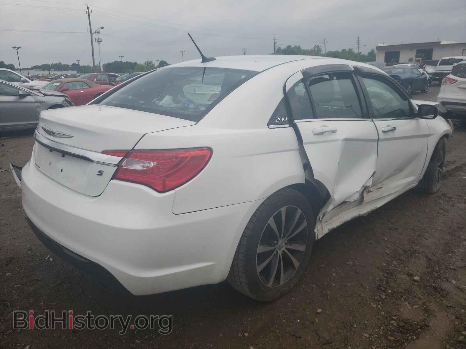 2013 CHRYSLER 200 - VIN: 1C3CCBBB7DN629380 - Фото 4