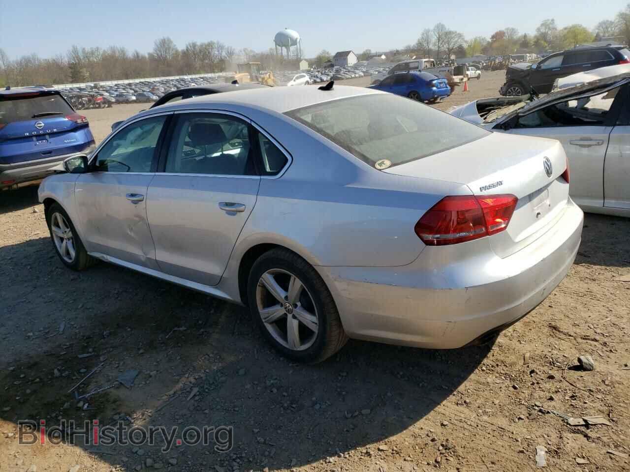 2013 VOLKSWAGEN PASSAT - VIN: 1VWBP7A31DC123720 - Фото 2