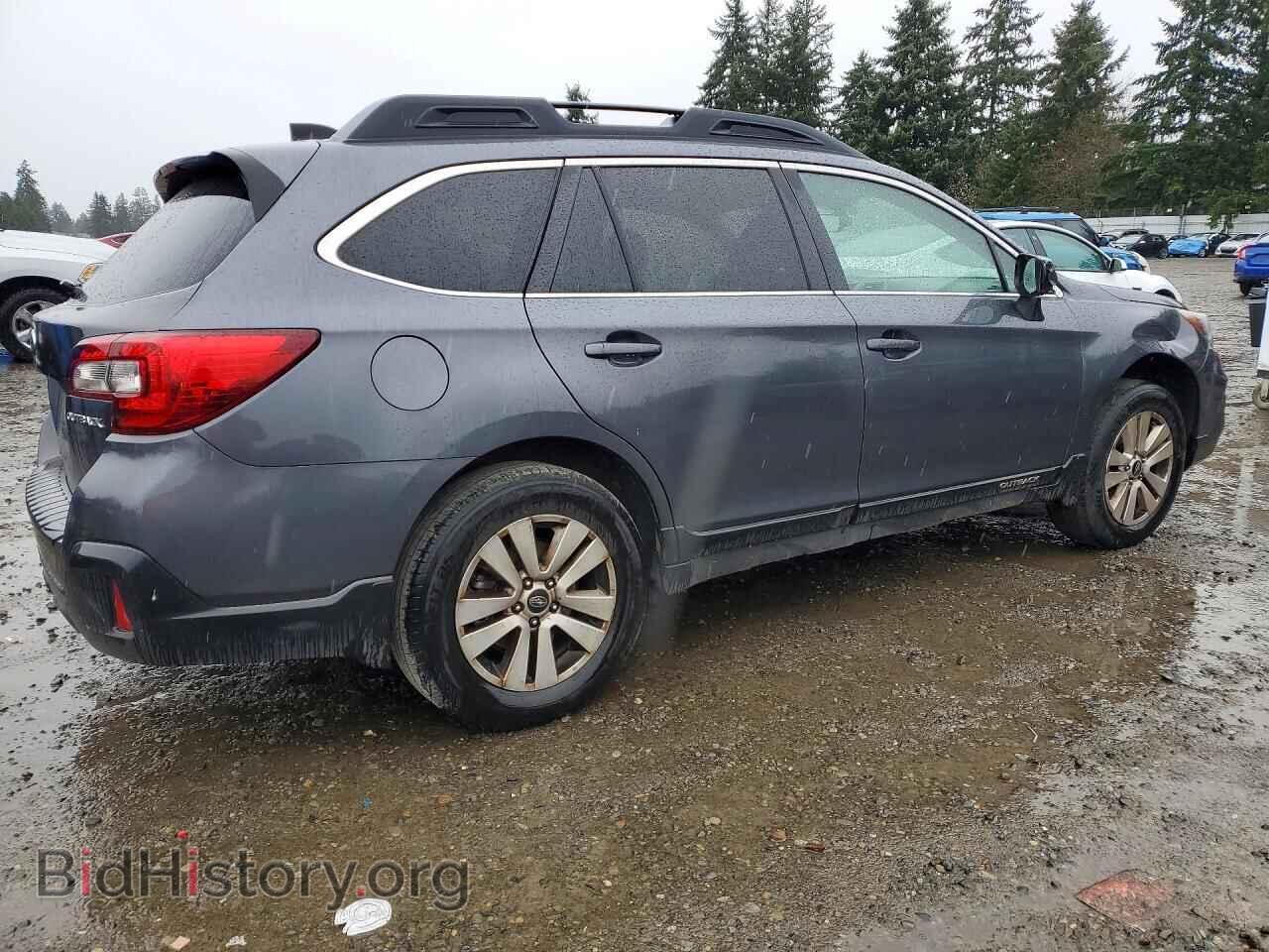 2018 SUBARU OUTBACK - VIN: 4S4BSAFC1J3261305 - Фото 3