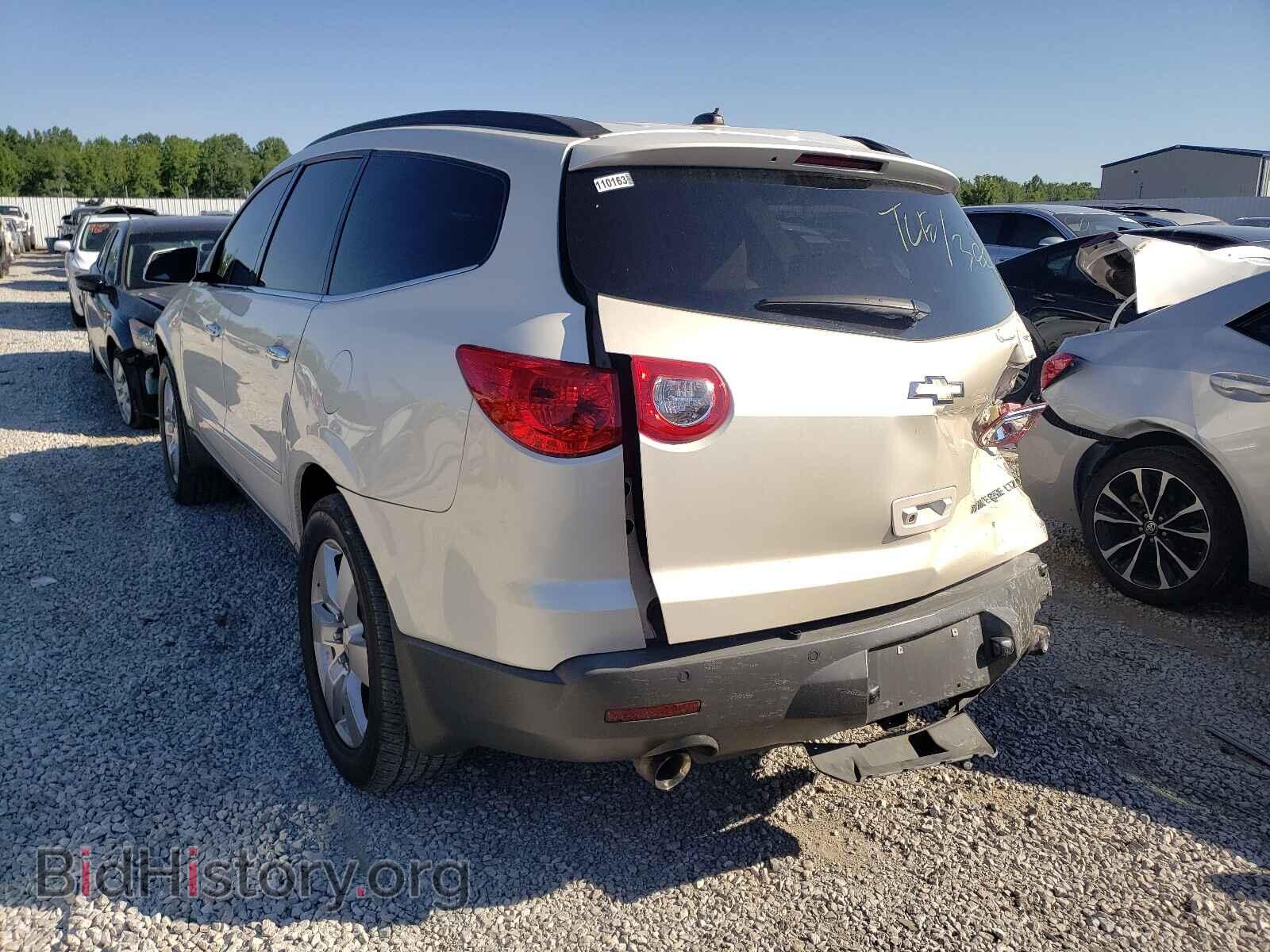 2012 CHEVROLET TRAVERSE - VIN: 1GNKRLED8CJ227308 - Фото 3