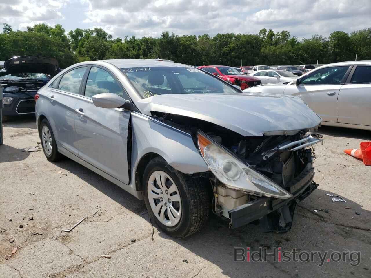 Photo 5NPEB4AC8BH027419 - HYUNDAI SONATA 2011