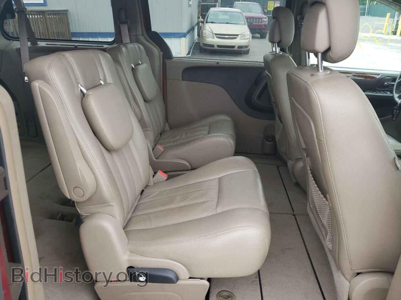 2011 CHRYSLER MINIVAN - VIN: 2A4RR8DG1BR630292 - Photo 6
