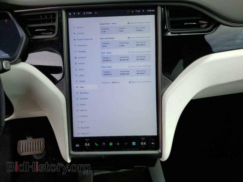2020 Tesla MODEL X (VIN 5YJXCBE2XLF228959) — фото 9 из 13