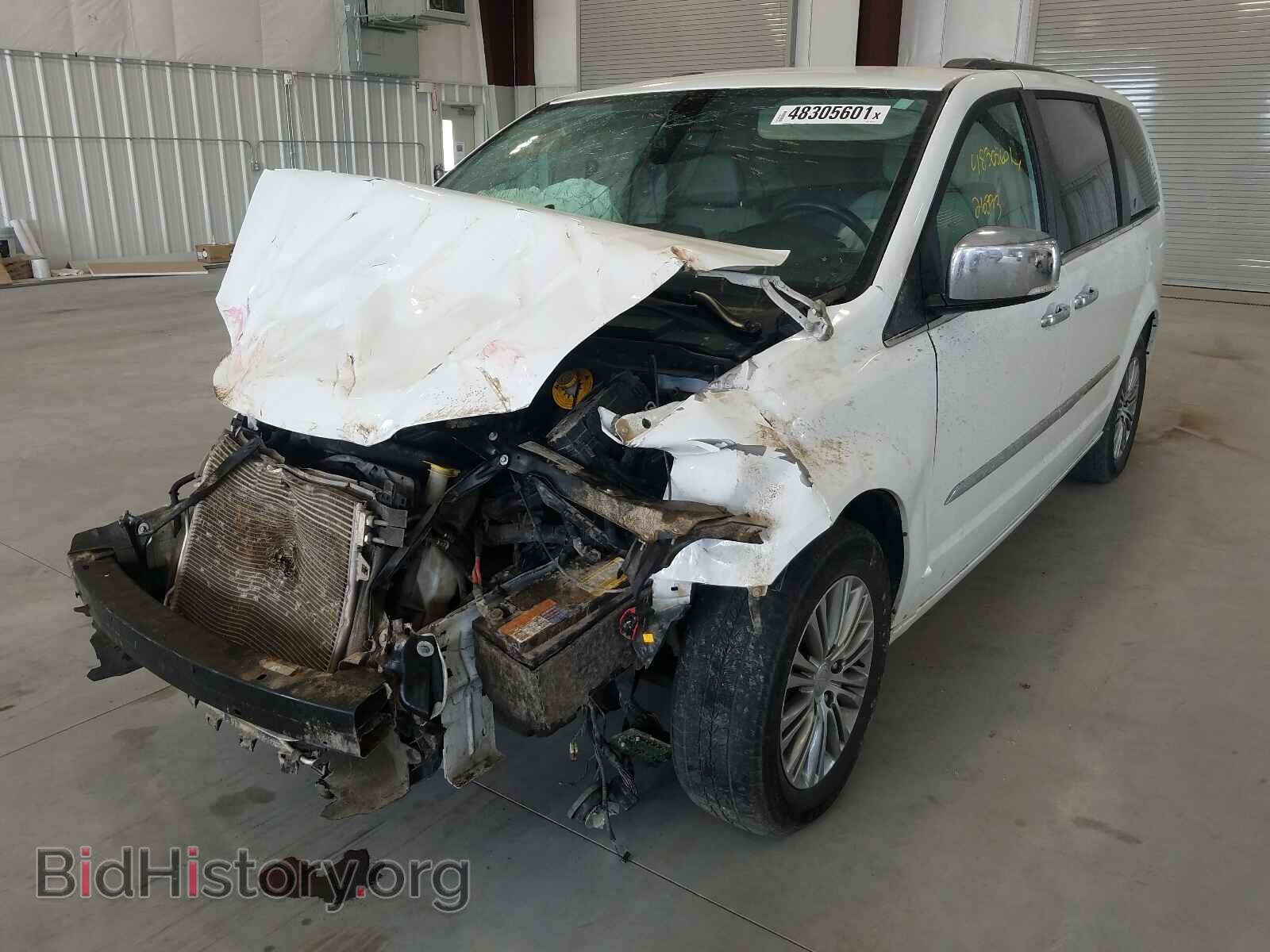 2014 CHRYSLER MINIVAN - VIN: 2C4RC1CG3ER329575 - Фото 2