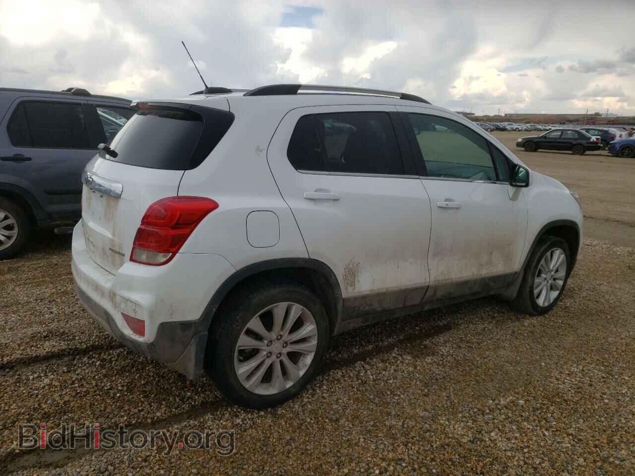2019 CHEVROLET TRAX - VIN: 3GNCJRSB4KL397674 - Фото 3