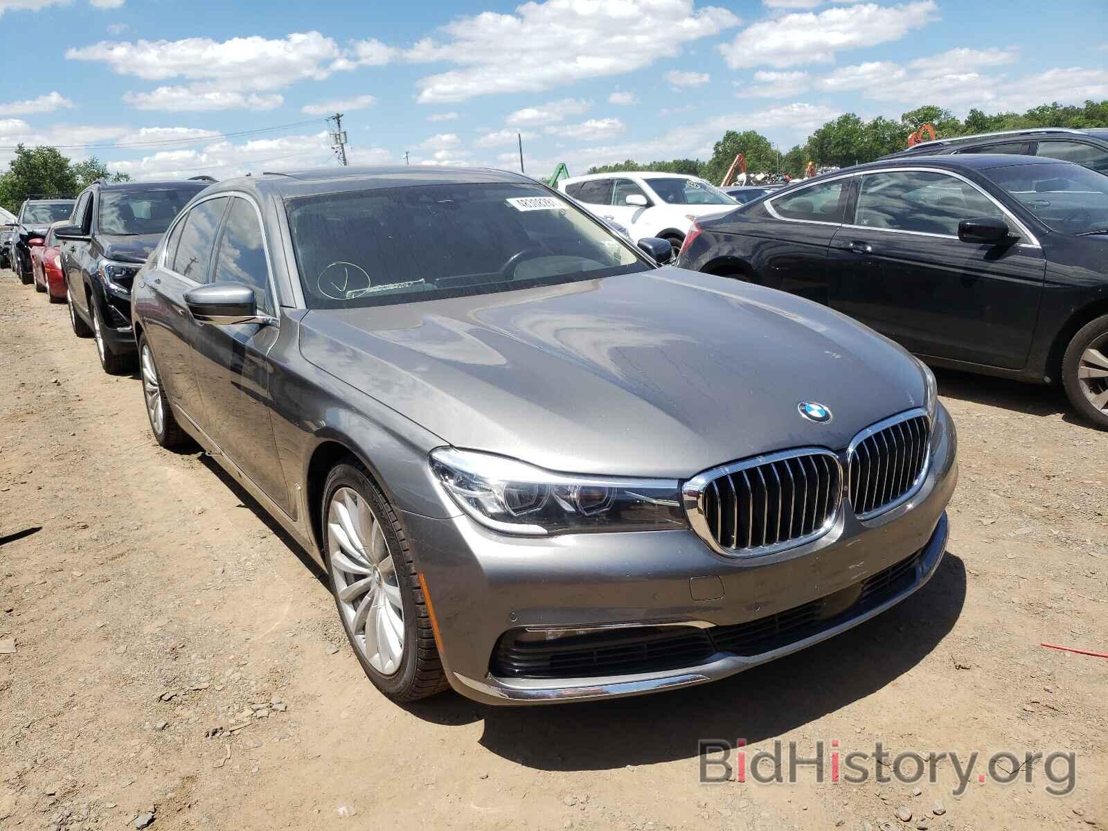 Photo WBA7E4C30HGU99928 - BMW 7 SERIES 2017