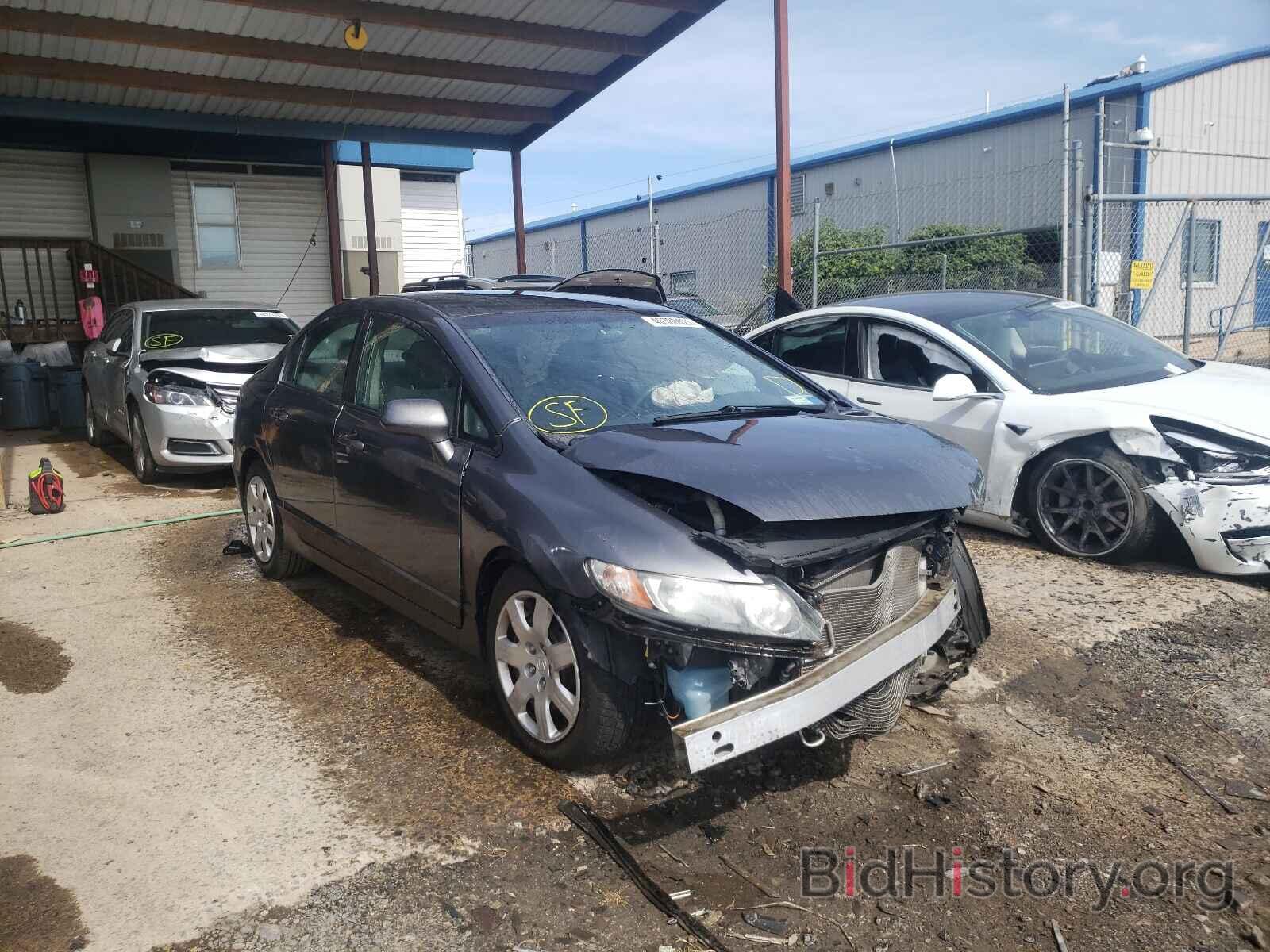 Photo 19XFA1F57BE041803 - HONDA CIVIC 2011