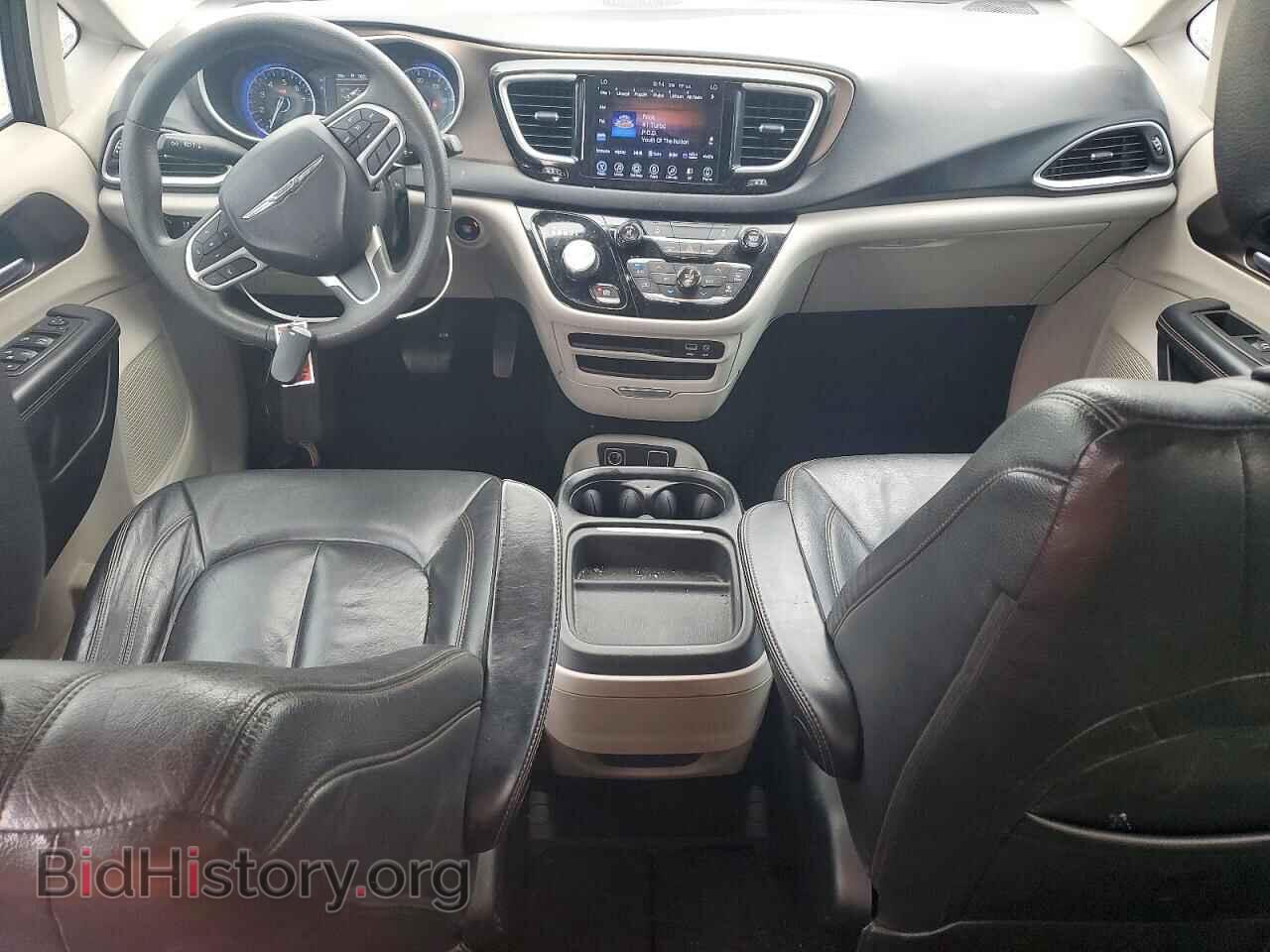 2017 CHRYSLER PACIFICA - VIN: 2C4RC1BG6HR779968 - Photo 8