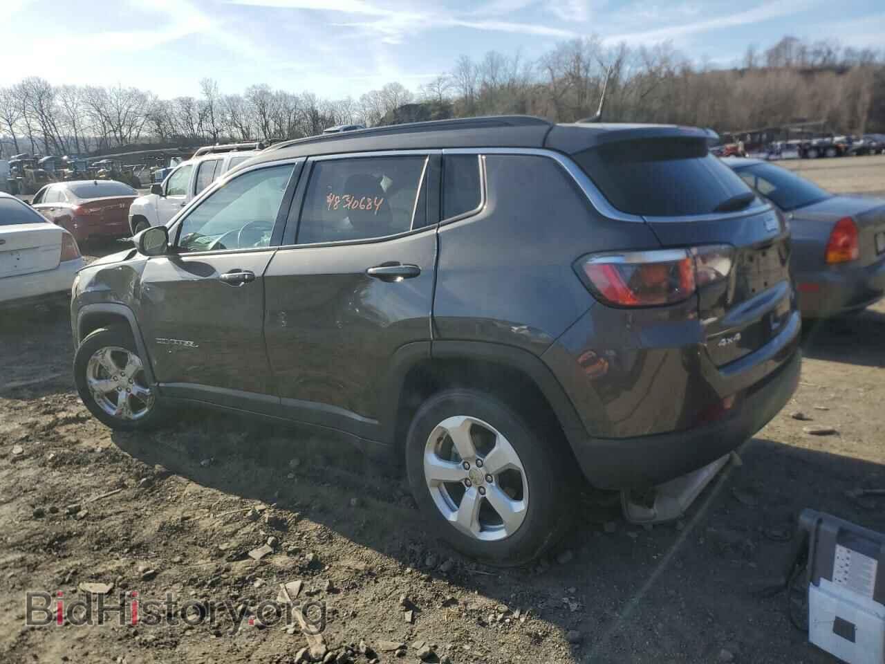2019 JEEP COMPASS - VIN: 3C4NJDBB8KT839490 - Фото 2