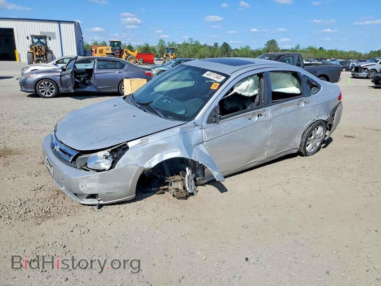 Photo 1FAHP3HN7BW159023 - FORD FOCUS 2011
