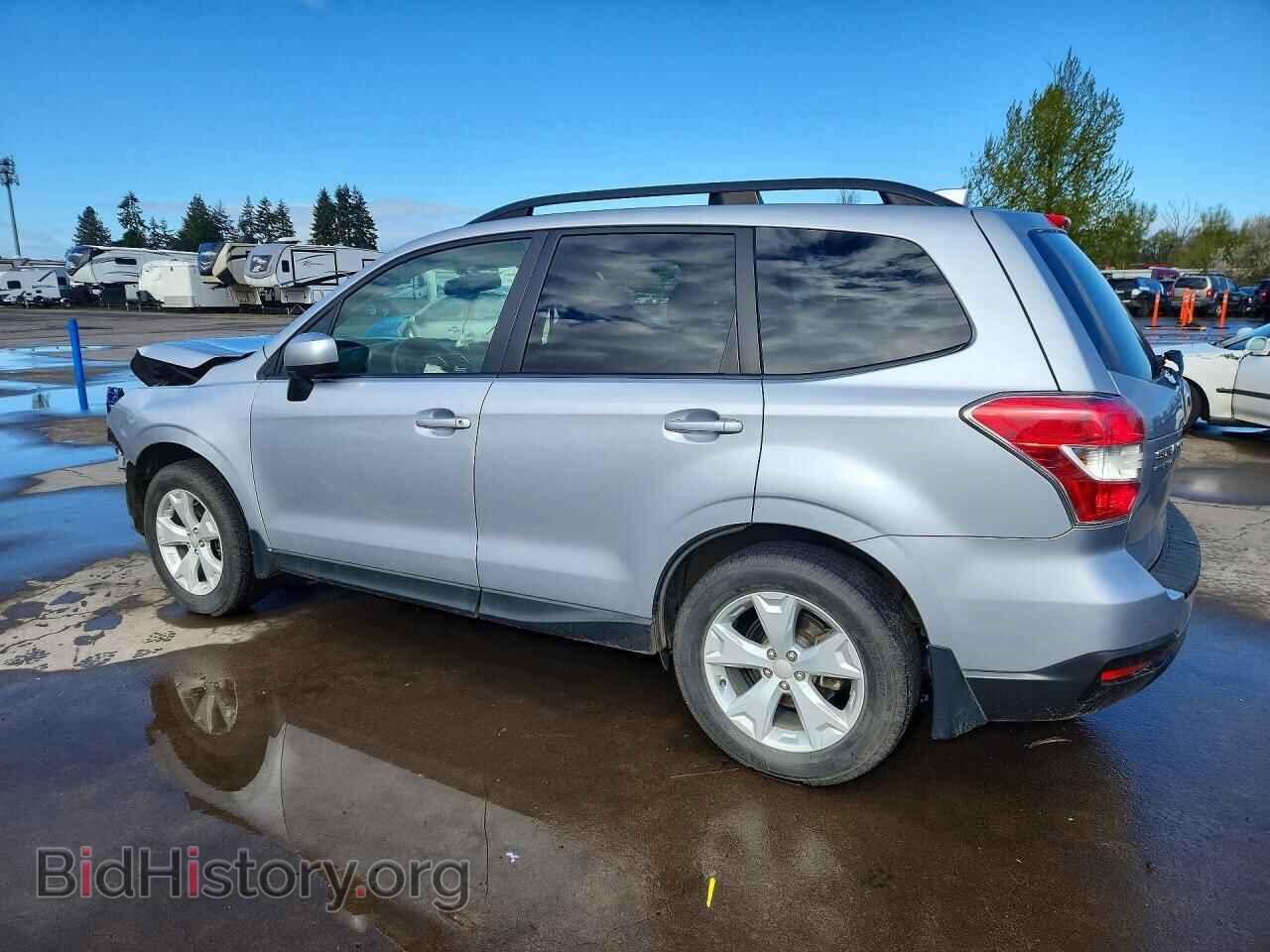 2016 SUBARU FORESTER - VIN: JF2SJADC3GH441490 - Фото 2