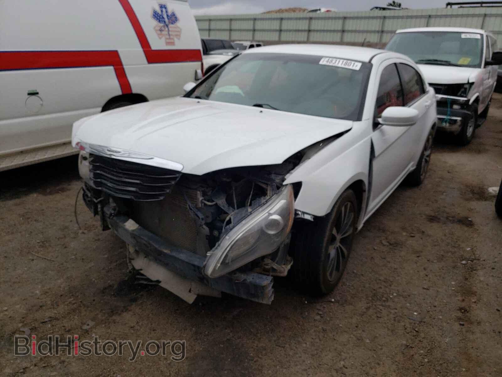 2014 CHRYSLER 200 - VIN: 1C3CCBBB3EN178448 - Фото 2