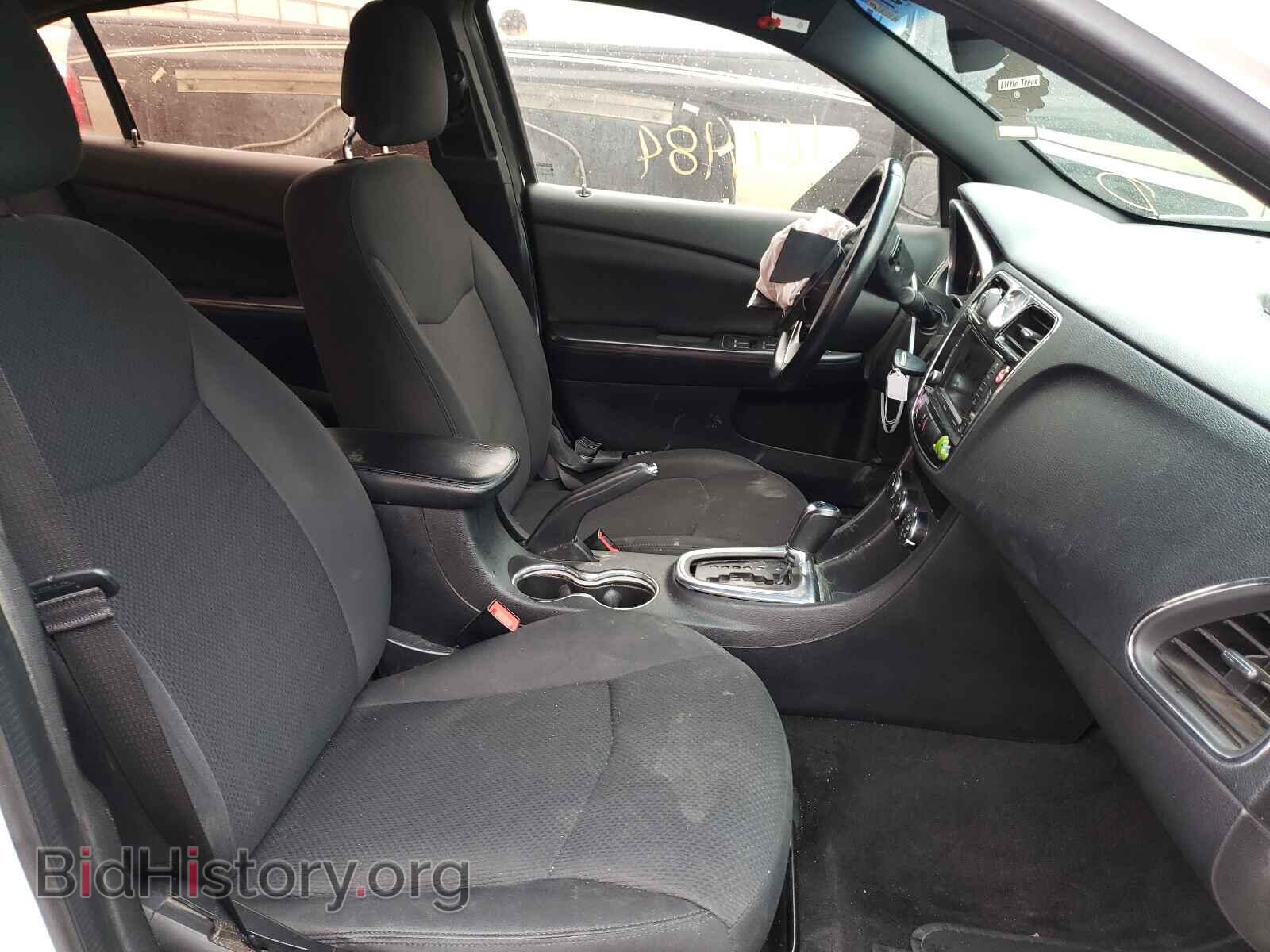 2014 CHRYSLER 200 - VIN: 1C3CCBBB3EN178448 - Фото 5