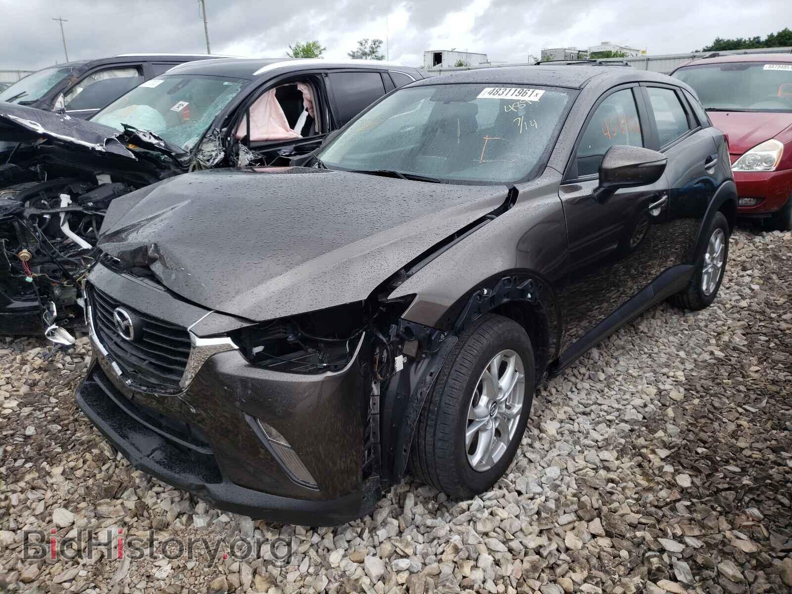 2016 MAZDA CX-3 - VIN: JM1DKBC70G0104899 - Фото 2