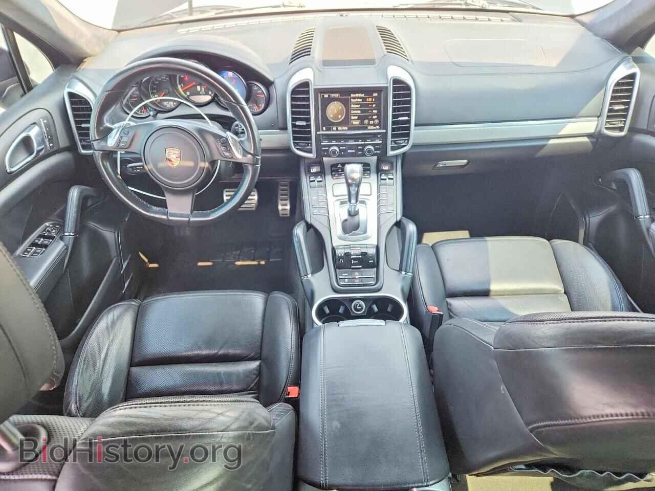 2011 PORSCHE CAYENNE - VIN: WP1AC2A21BLA81114 - Фото 8