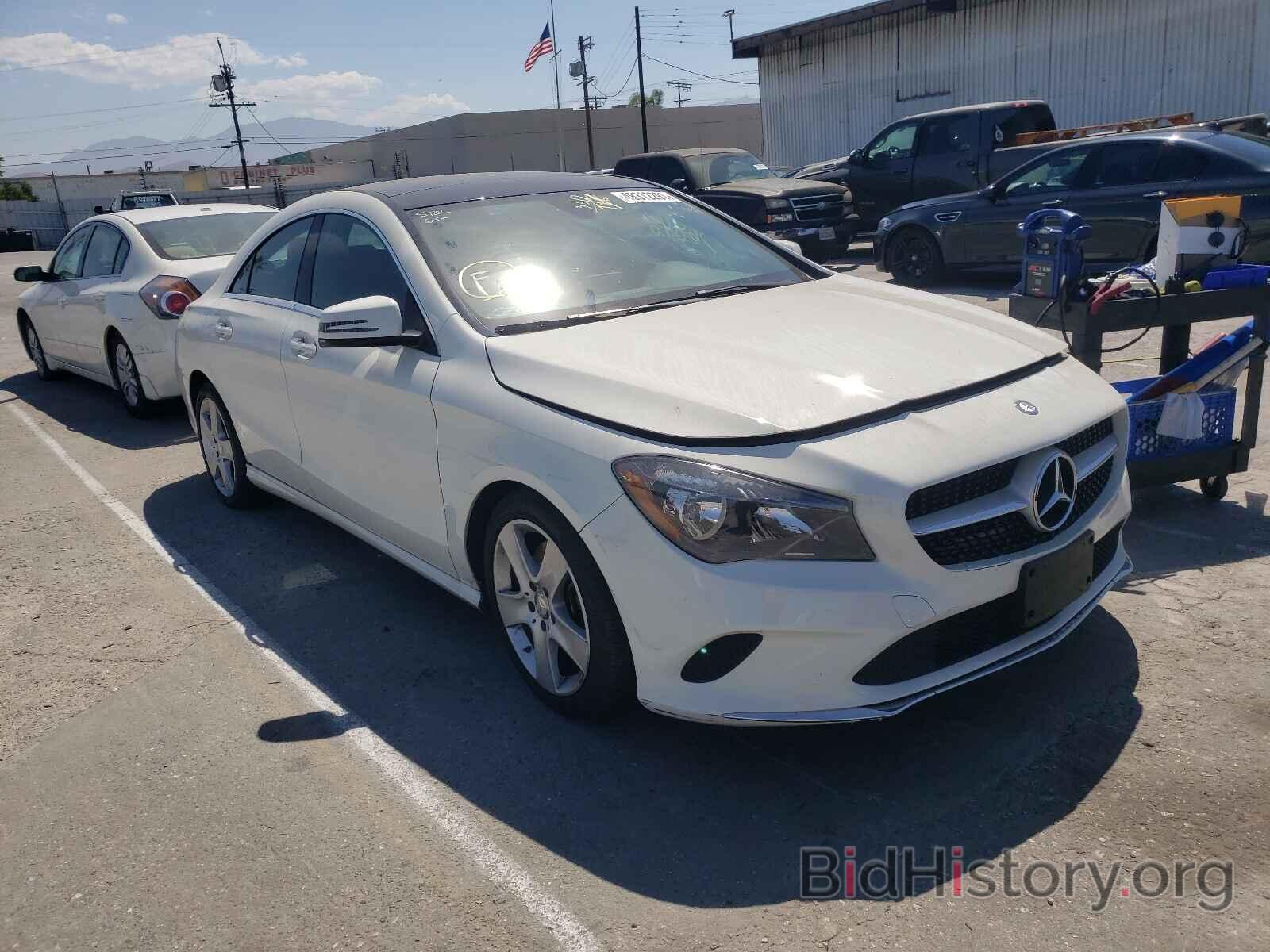 Photo WDDSJ4EB2HN421438 - MERCEDES-BENZ C CLASS 2017