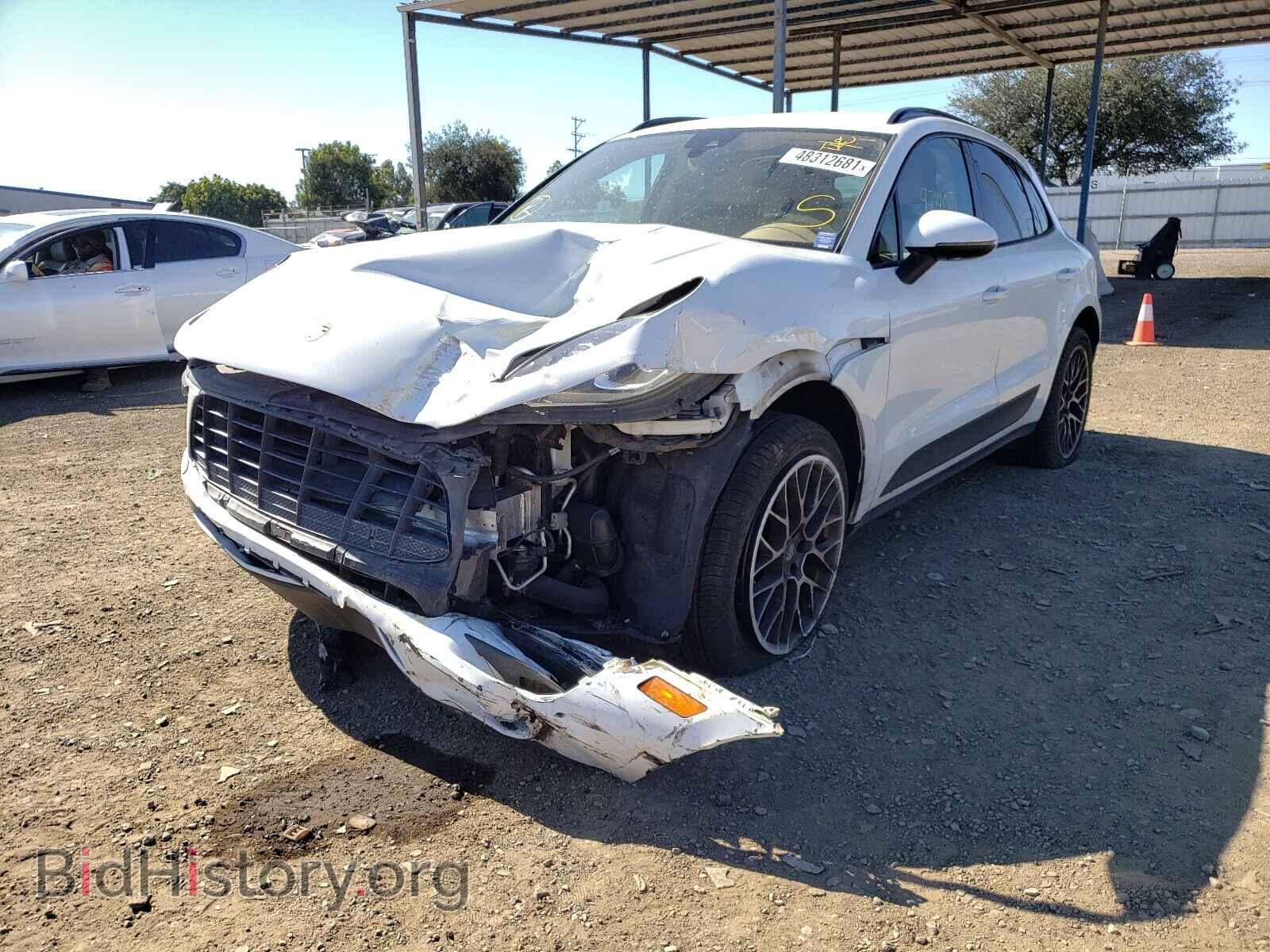 2017 PORSCHE MACAN - VIN: WP1AA2A51HLB82842 - Фото 2