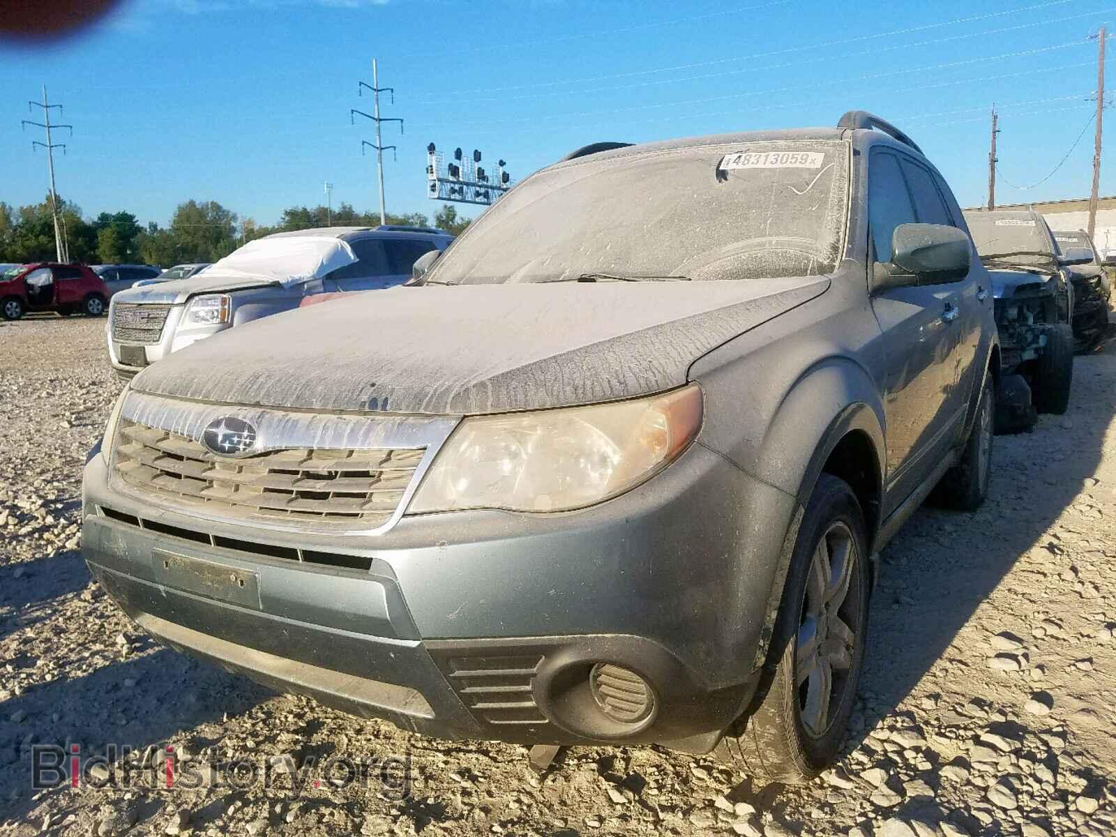 2010 SUBARU FORESTER - VIN: JF2SH6CC7AH711158 - Фото 2