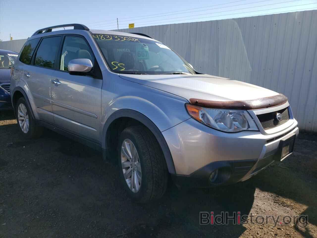 Photo JF2SHADC7DH437451 - SUBARU FORESTER 2013