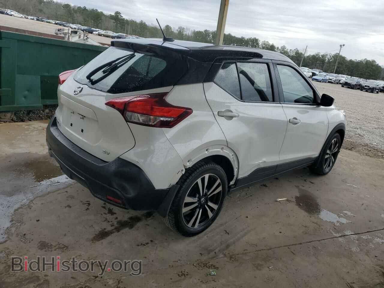 2018 NISSAN KICKS - VIN: 3N1CP5CU3JL526098 - Фото 3