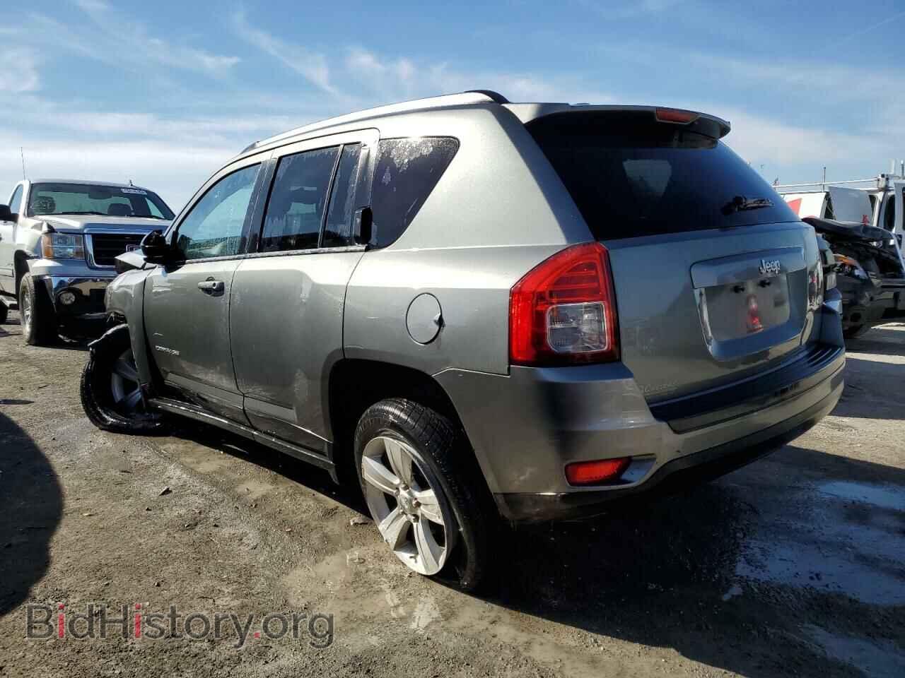 2011 JEEP COMPASS - VIN: 1J4NT1FB9BD195615 - Photo 2