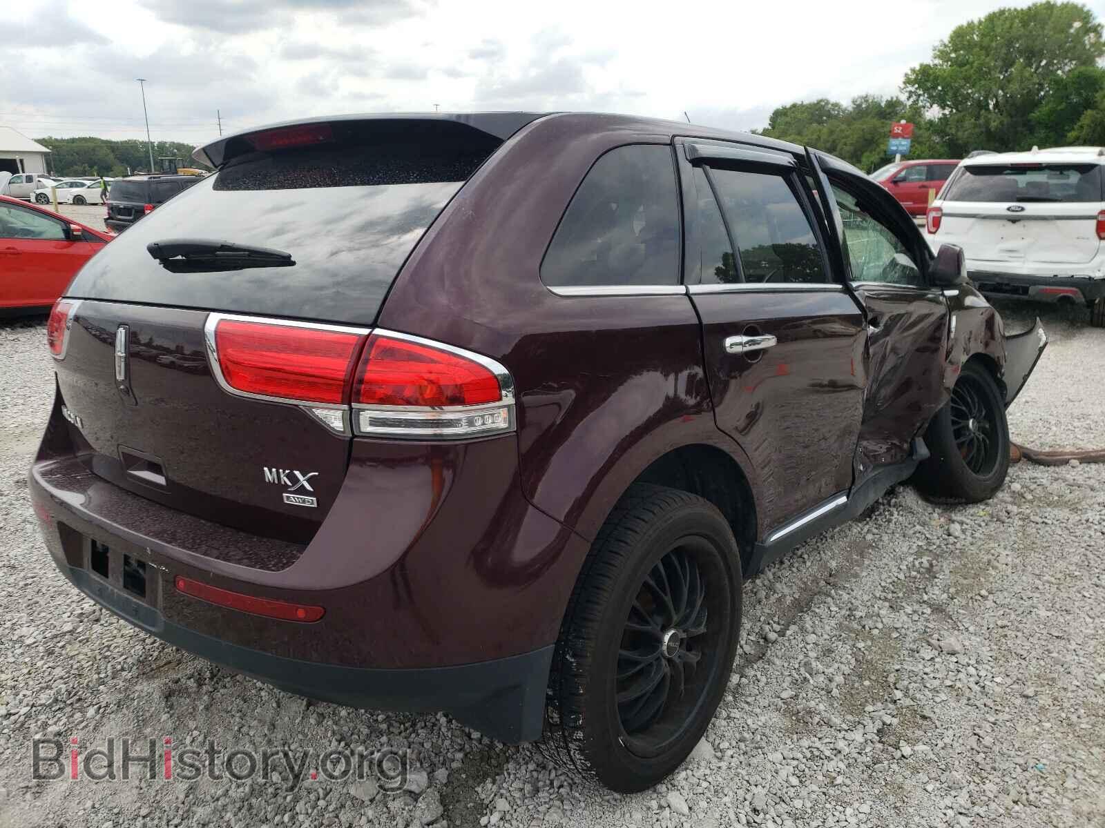2011 LINCOLN MKX - VIN: 2LMDJ8JK9BBJ17543 - Photo 4