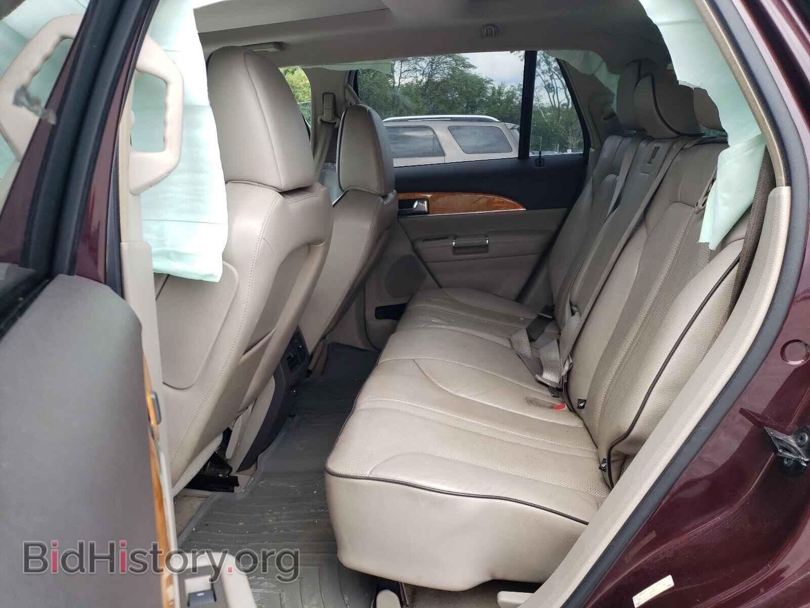 2011 LINCOLN MKX - VIN: 2LMDJ8JK9BBJ17543 - Photo 6