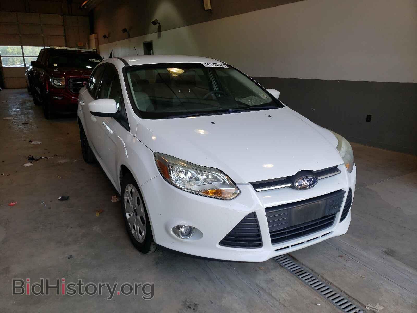 Photo 1FAHP3F28CL396535 - FORD FOCUS 2012