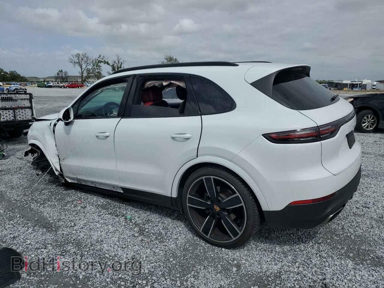 2021 PORSCHE CAYENNE - VIN: WP1AA2AY9MDA07852 - Photo 2
