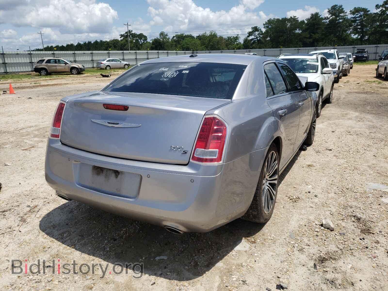 2014 CHRYSLER 300 - VIN: 2C3CCABG9EH135912 - Фото 4