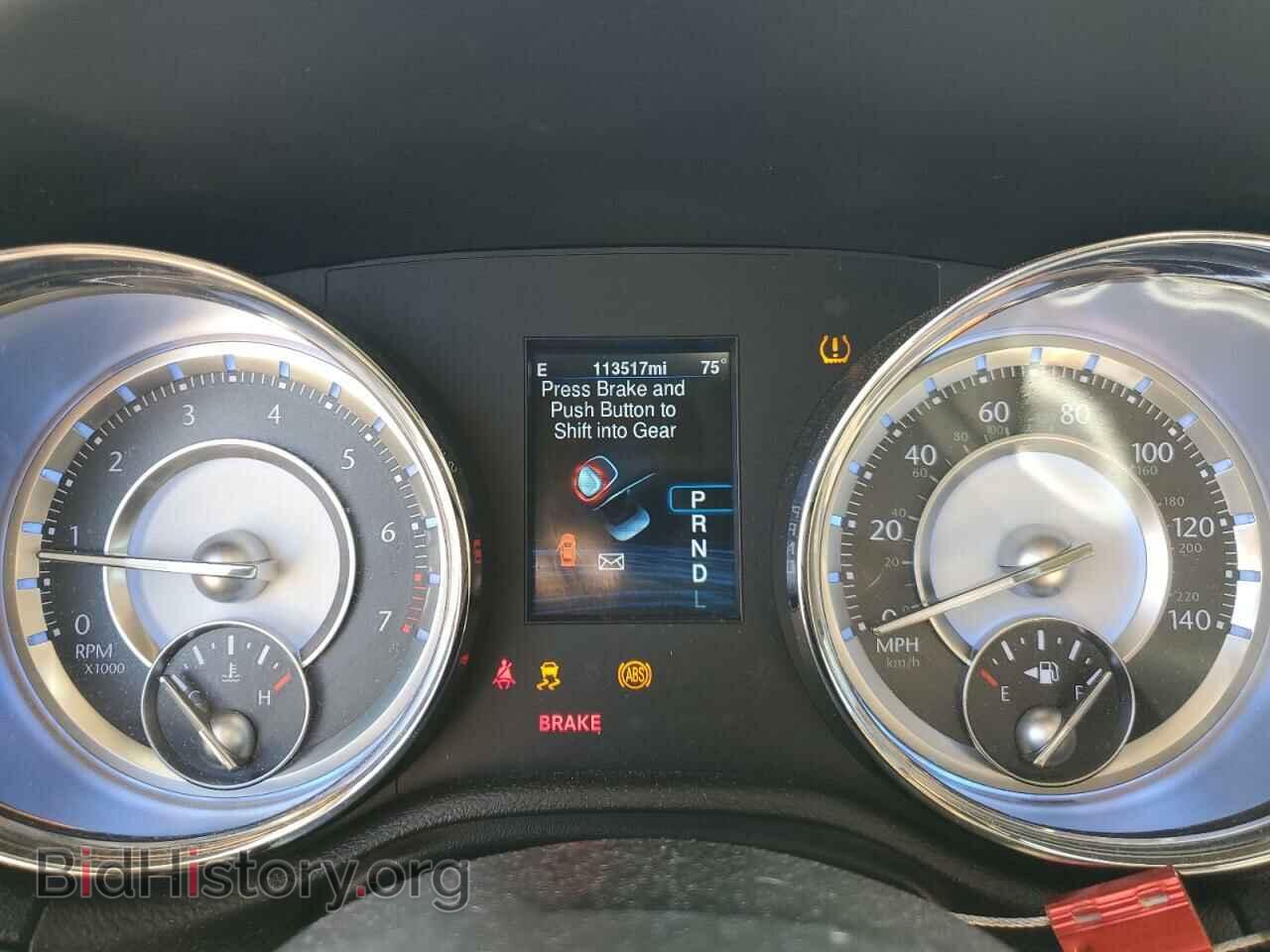 2013 CHRYSLER 300 - VIN: 2C3CCAAGXDH723012 - Фото 9