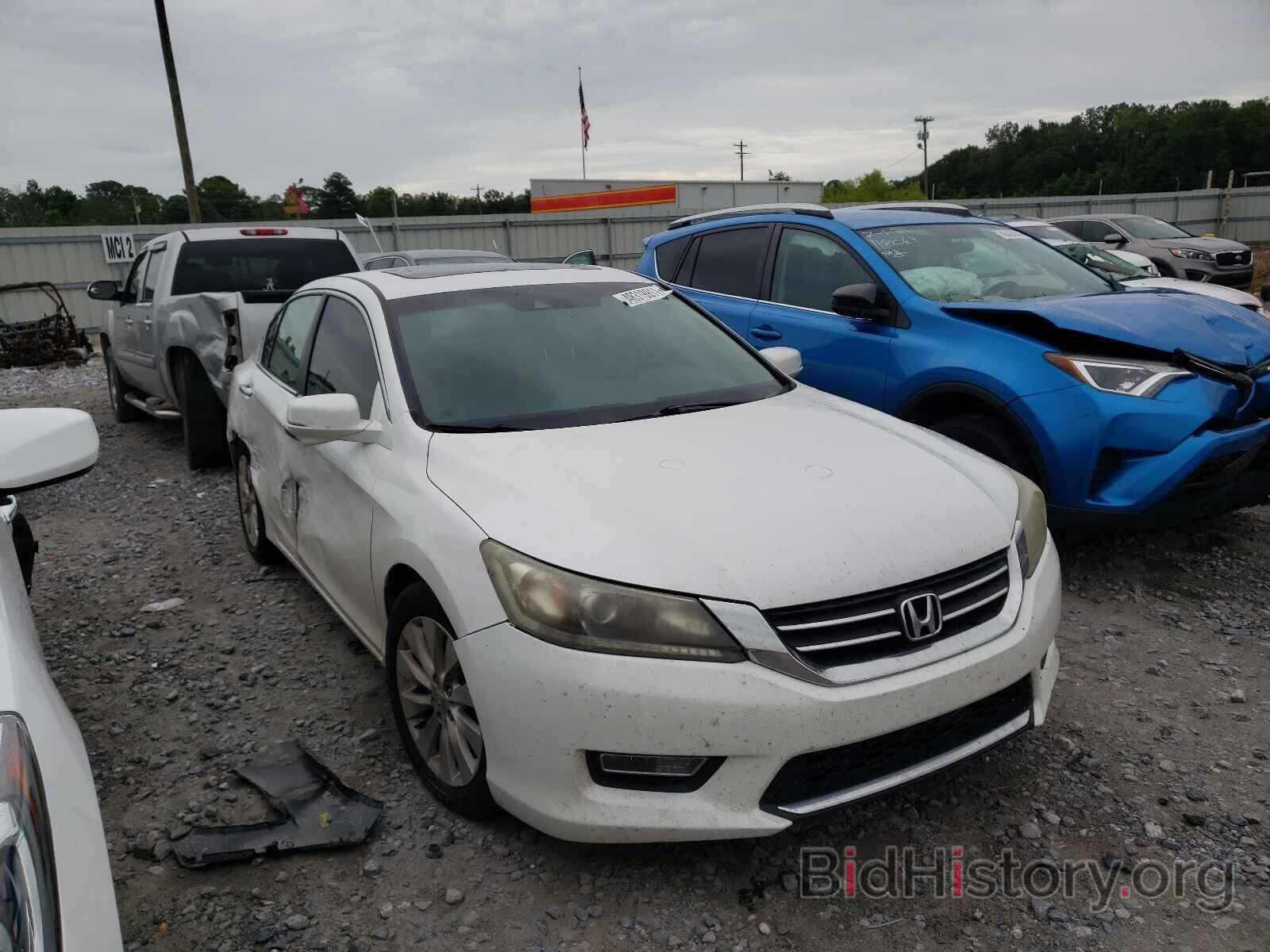 Photo 1HGCR2F82DA001258 - HONDA ACCORD 2013