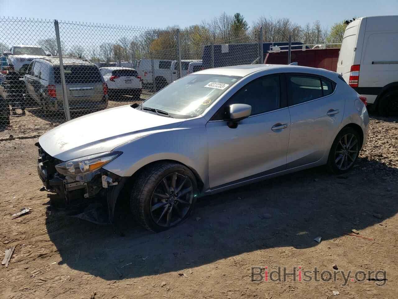 Photo 3MZBN1L38JM276265 - MAZDA 3 2018