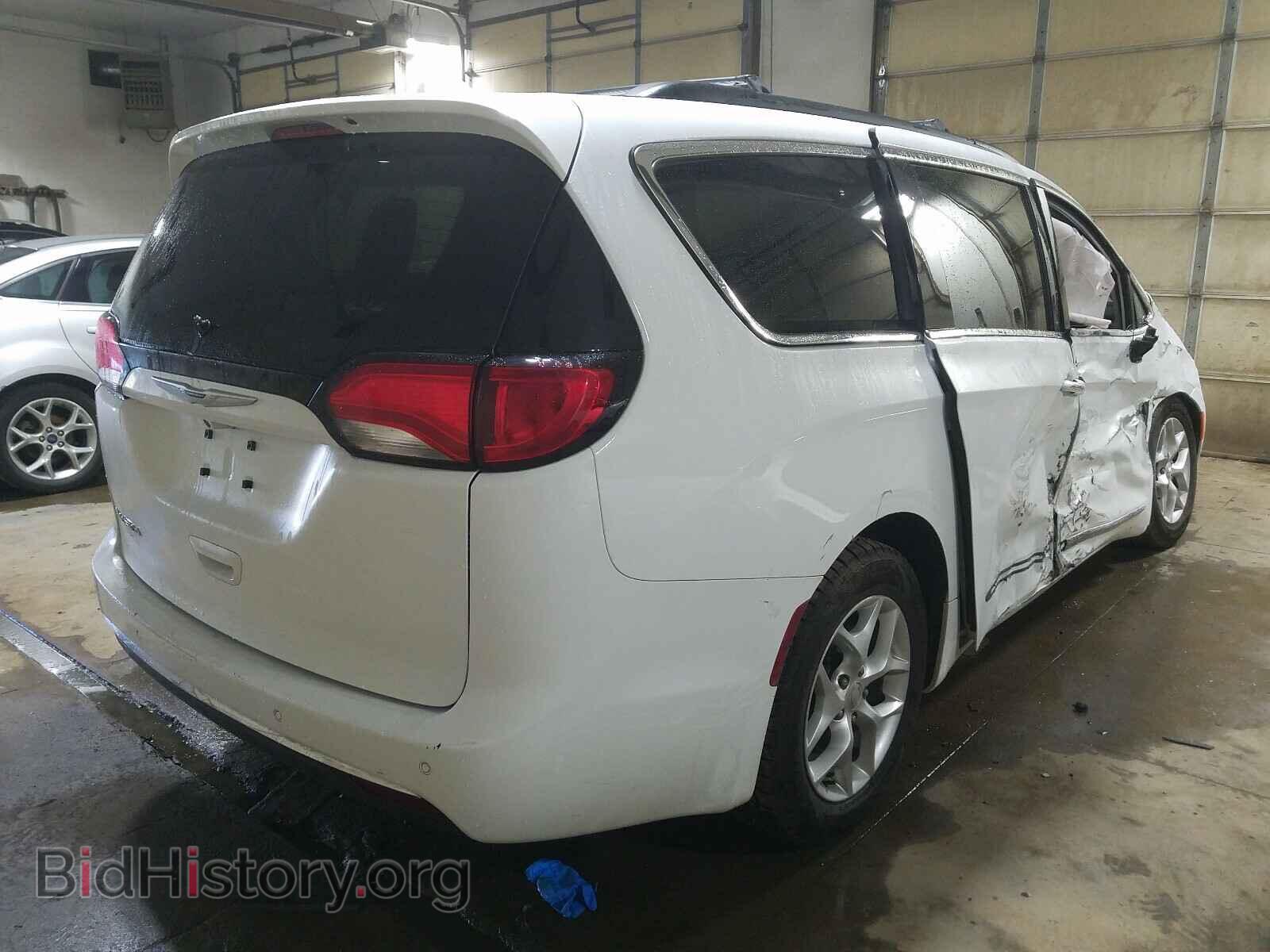 2017 CHRYSLER PACIFICA - VIN: 2C4RC1BG4HR514420 - Фото 4