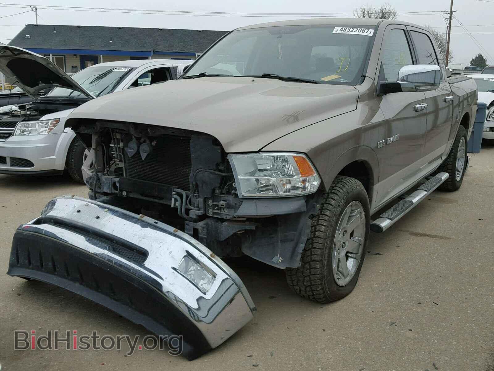 2010 DODGE RAM 1500 - VIN: 1D7RV1CT5AS187171 - Фото 2