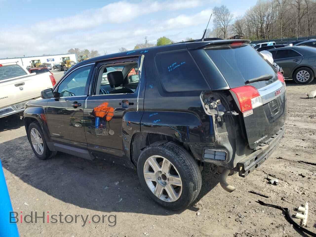 2011 GMC TERRAIN - VIN: 2CTALUEC6B6450532 - Photo 2