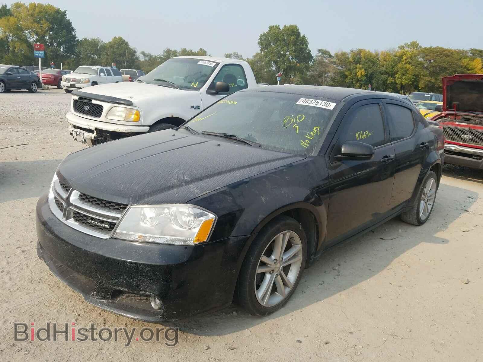 2011 DODGE AVENGER - VIN: 1B3BD1FG6BN593586 - Фото 2