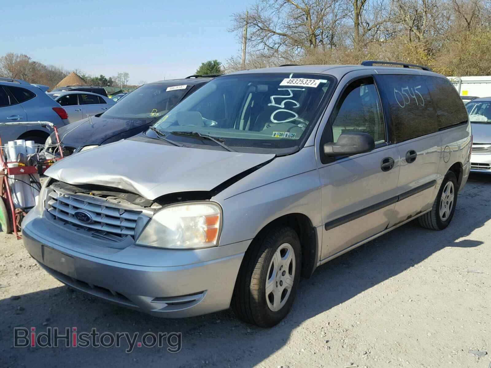 2005 FORD FREESTAR - VIN: 2FMZA51605BA56168 - Фото 2